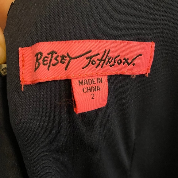 Betsey Johnson Tea-Length Dark Blue Dress with White Embroidered Flowers Size 2 - Picture 3 of 5